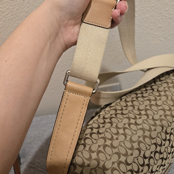 Coach Signature C Jacquard Messenger Satchel Bag F70283 - Picture 16 of 16